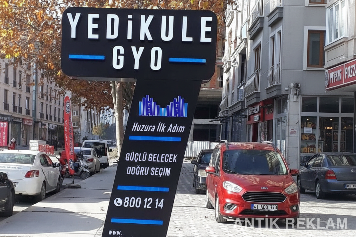 Yedikule GYO tek bacaklı totem tabela dijital baskılı görünümü